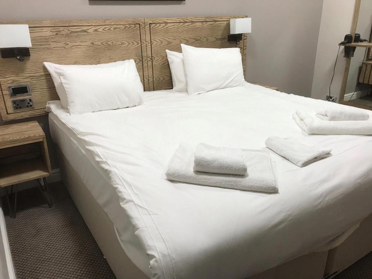 Markets Tavern Hotel Брекон Екстер'єр фото